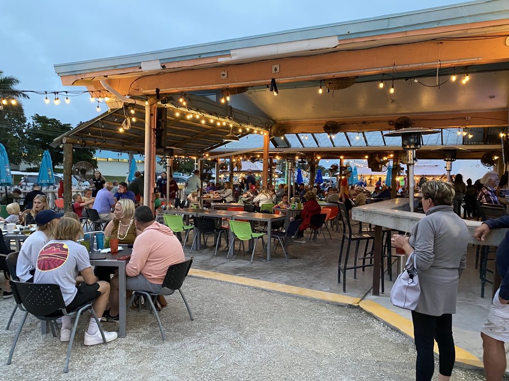 Live Music In Sarasota Florida Corporate Quarters USA live-music-in-sarasota-florida-corporate-quarters-usa