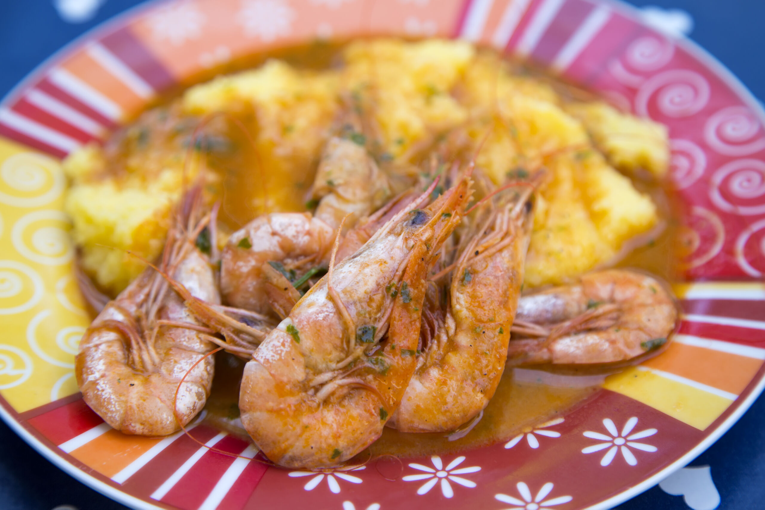 Spicy soup with shrimp