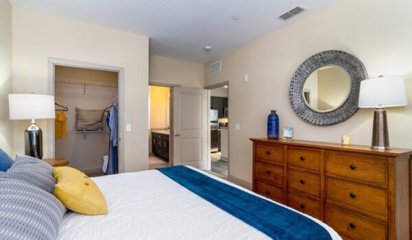 Wide-Bedroom-Area-Millenia-700-653×450-1-600×350